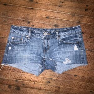 American Eagle distressed raw hem cutoff 2 daisy duke shortie shorts